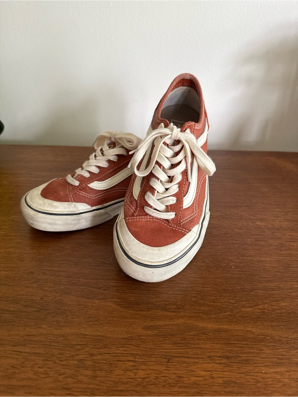 Vans Women’s Low-Top Sneakers in Rust and Cream